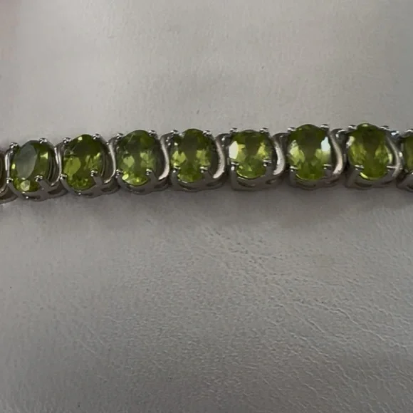 925 Peridot Tennis Bracelet - Picture 6 of 8